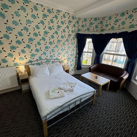 The Paradise Guest House Great Yarmouth Dış mekan fotoğraf